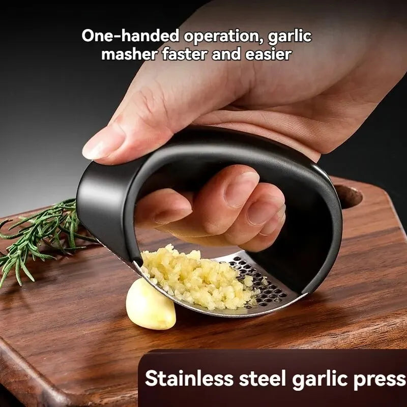 Easy-Clean Garlic Press
