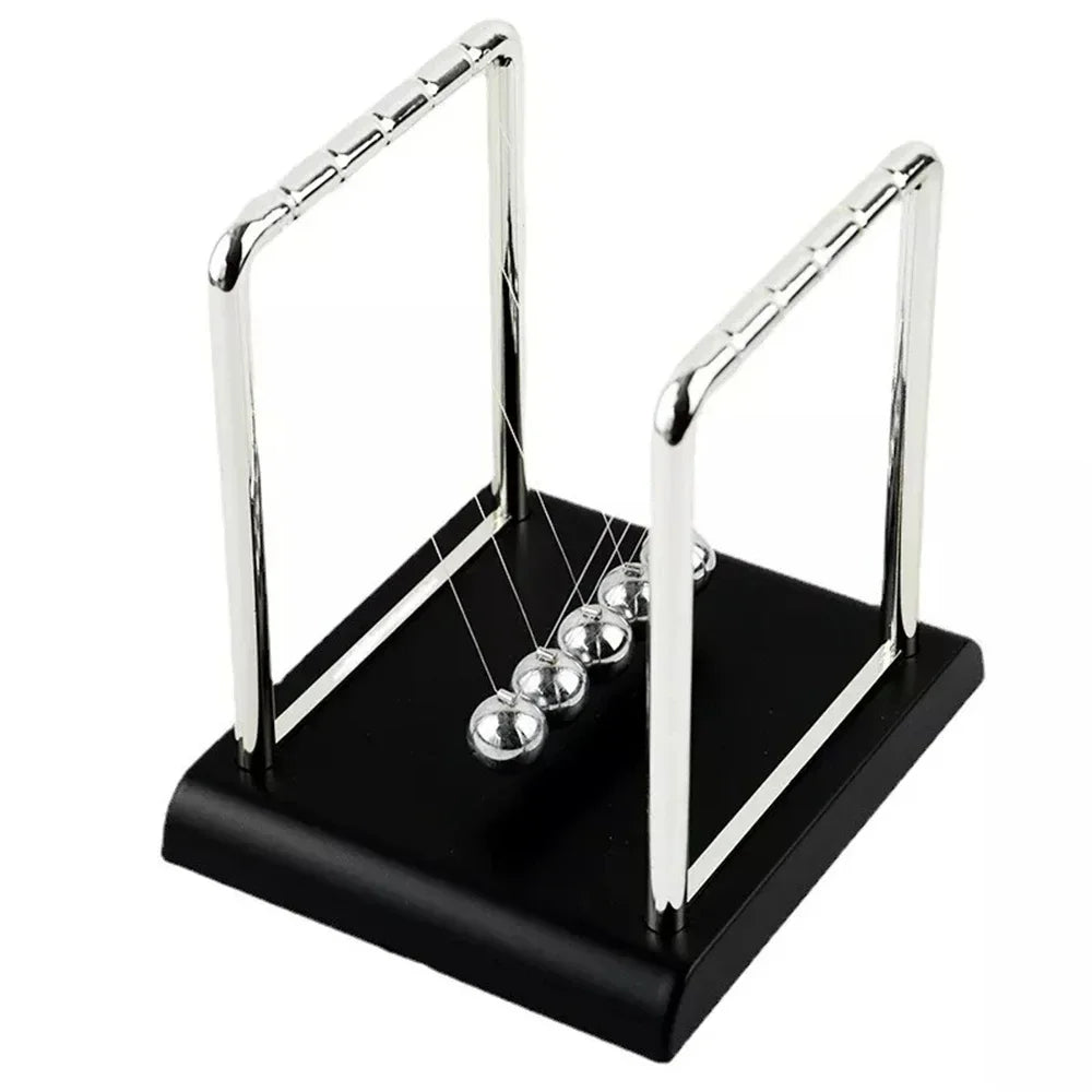 Classic Newton's Cradle